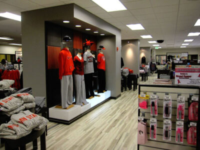opt-Mannequin-Display