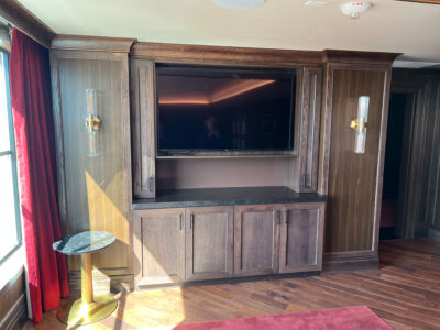 x8-Founders-Room-TV-Display
